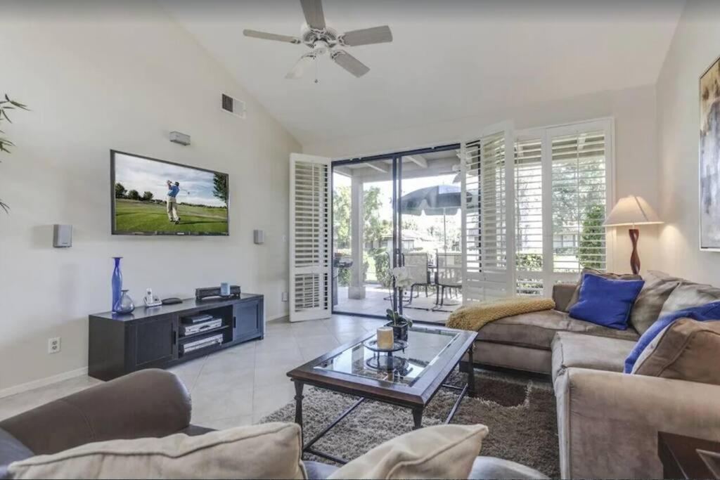 Private Country Club Condo On Awesome Golf Course! Palm Desert Eksteriør billede